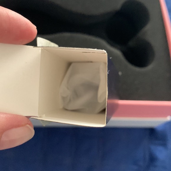 Electric micro-current face toner-NIB - Picture 7 of 10